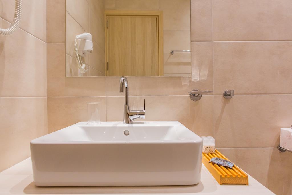 The Perfect Spot Luxury Apartments Rhodes City Exteriör bild